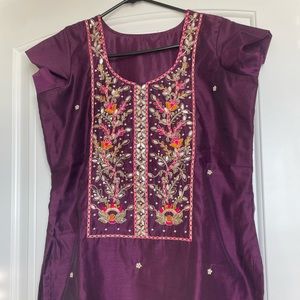 Brand new Indian ethnic wear in size XL